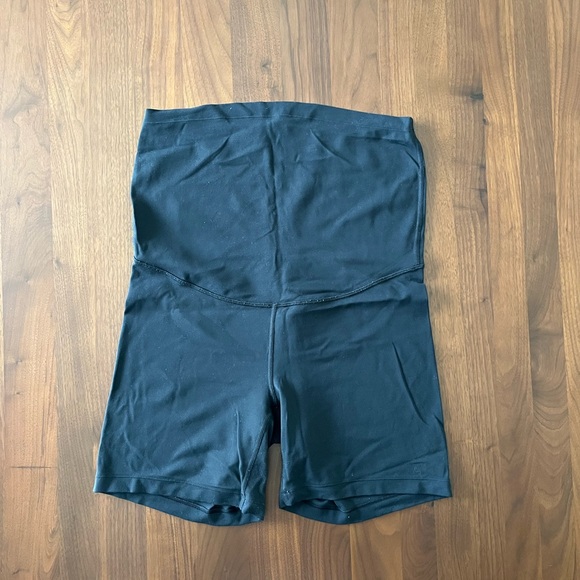 CRZ Yoga Maternity Biker Shorts - M - Picture 1 of 2